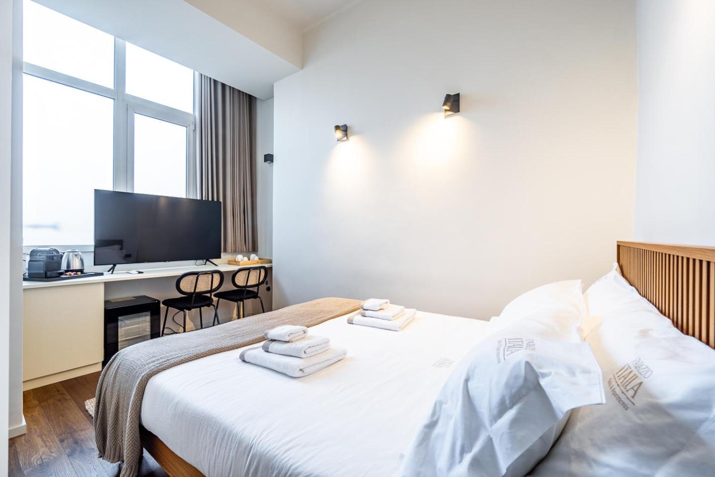Palazzo Italia Suites Бари Экстерьер фото