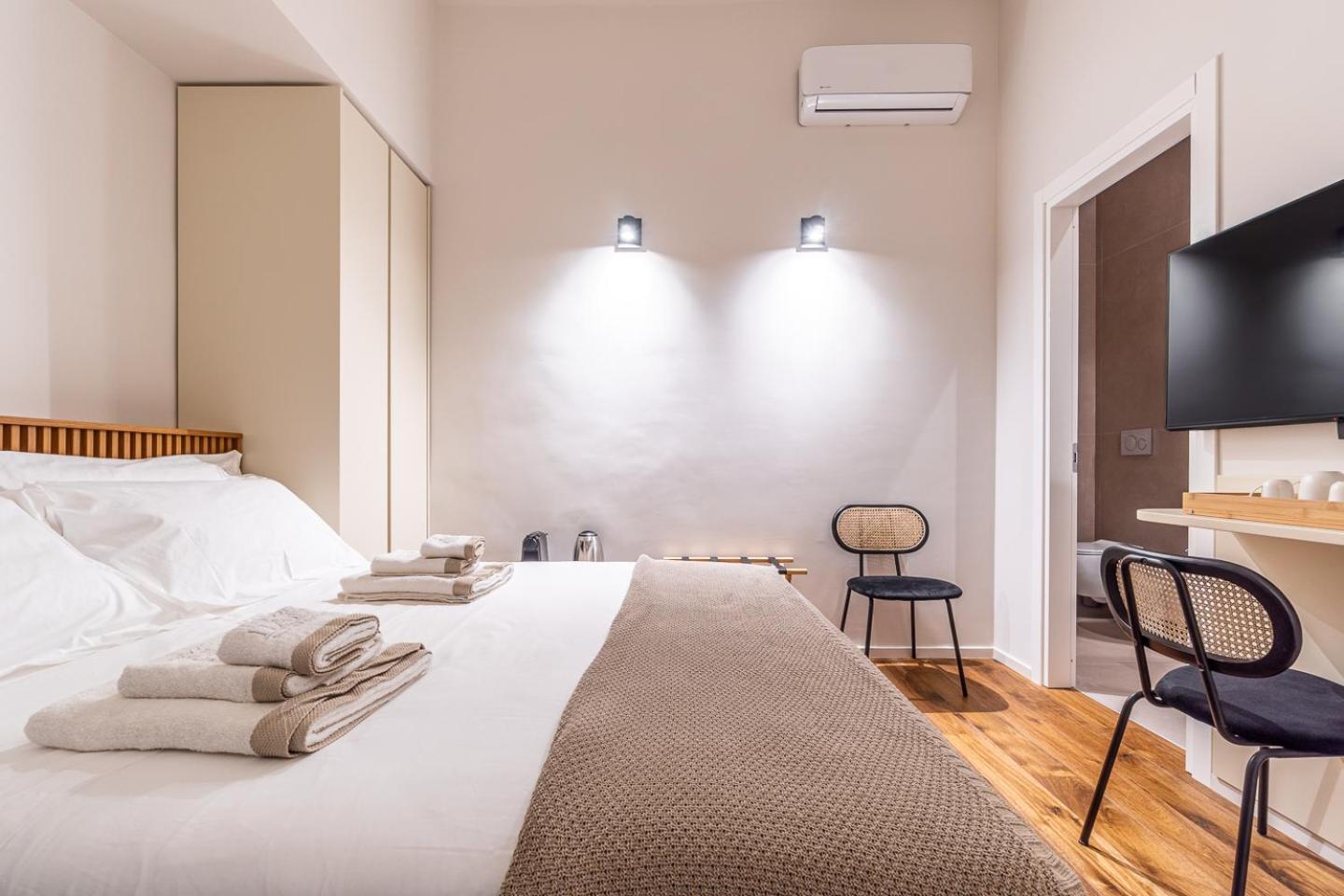Palazzo Italia Suites Бари Экстерьер фото