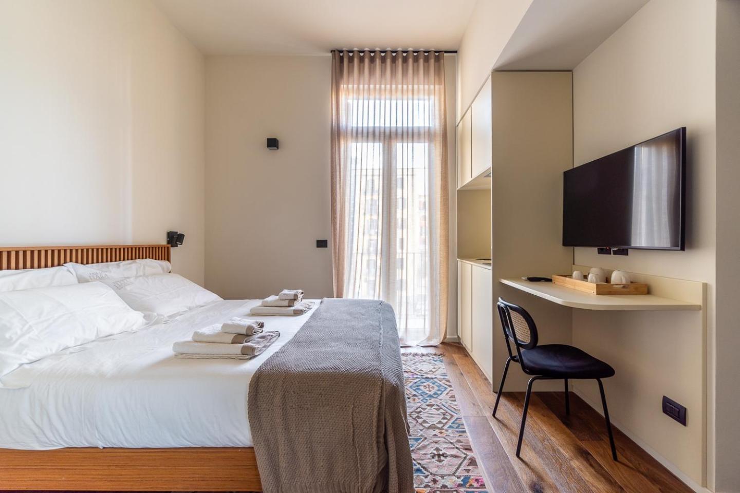 Palazzo Italia Suites Бари Экстерьер фото