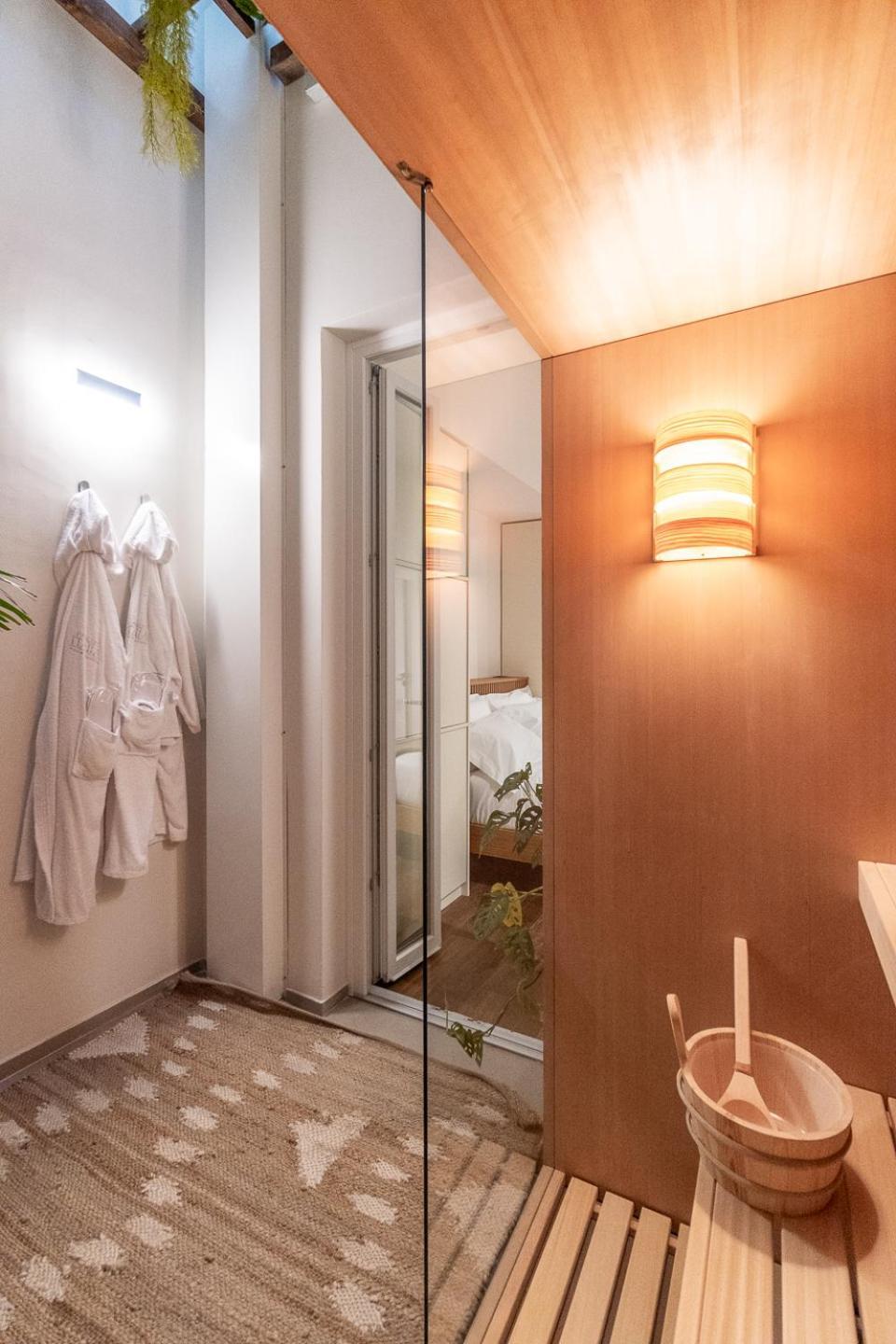 Palazzo Italia Suites Бари Экстерьер фото