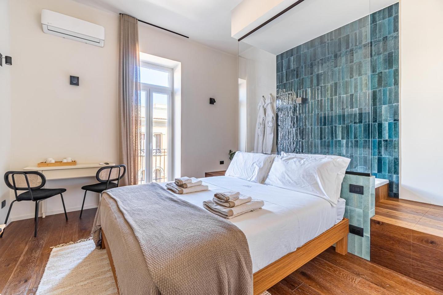 Palazzo Italia Suites Бари Экстерьер фото